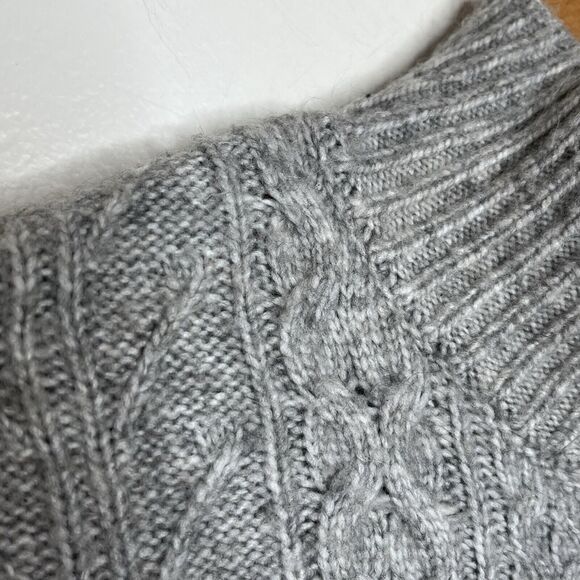 Rachel Zoe Sleeveless Cable Knit Cropped Sweater Gray Womens Small Preppy - Picture 2 of 7